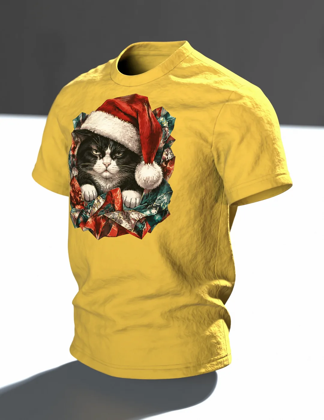 Mürrische Katze Weihnachten T-Shirt: Humorvolles Design, Im Raum, schräg
