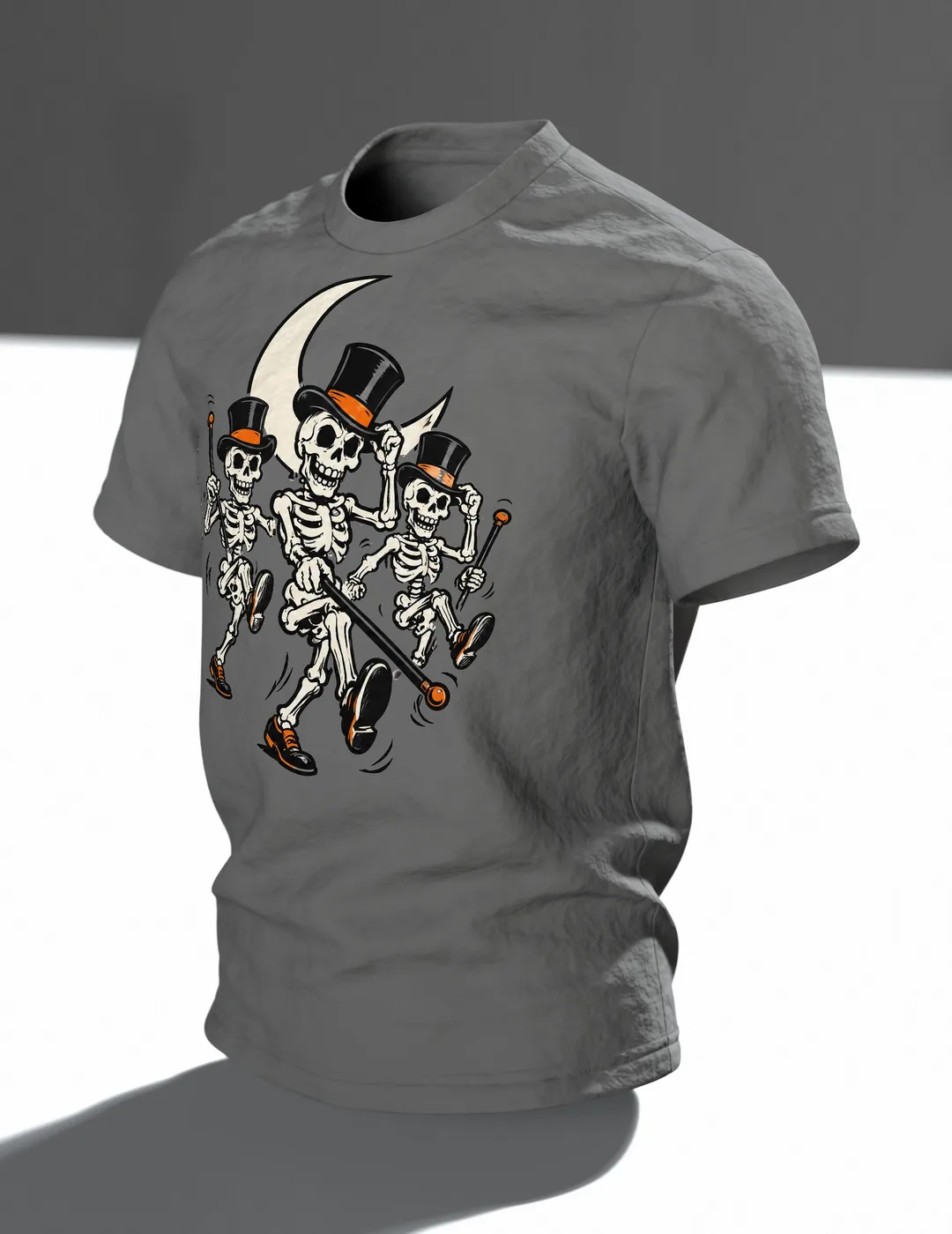 Skelett T-Shirt: drei tanzende Skelette mit Zylinder und Stock im Mondschein, Vintage-Cartoon, Im Raum, schräg