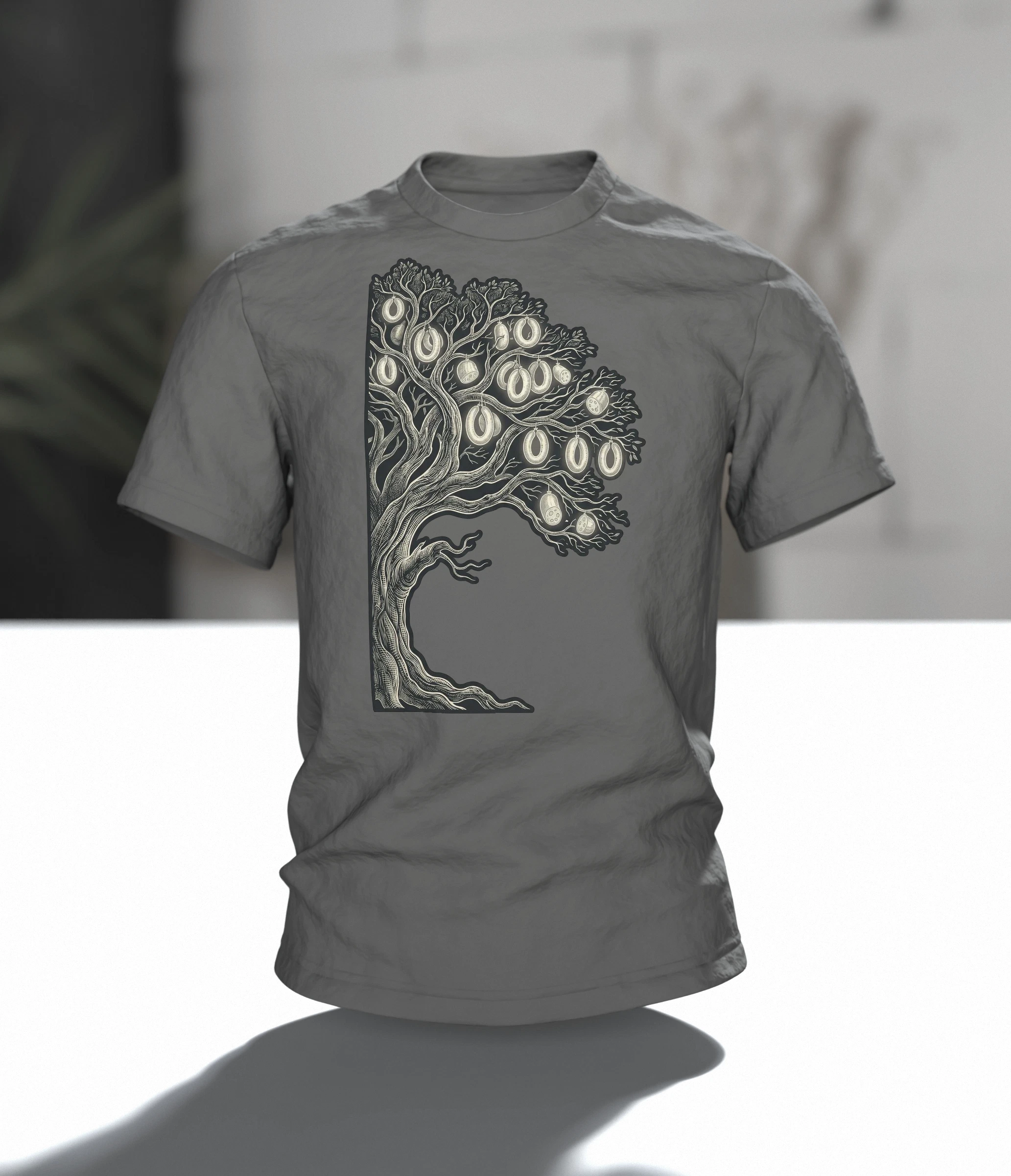 romantischer grosser Märchenbaum T-Shirt, Premium Unikat, Im Raum