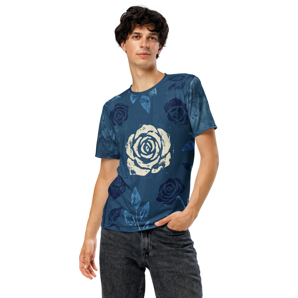 Indigo Wallpaper Tile — Symmetrisches Floral Pattern T-Shirt