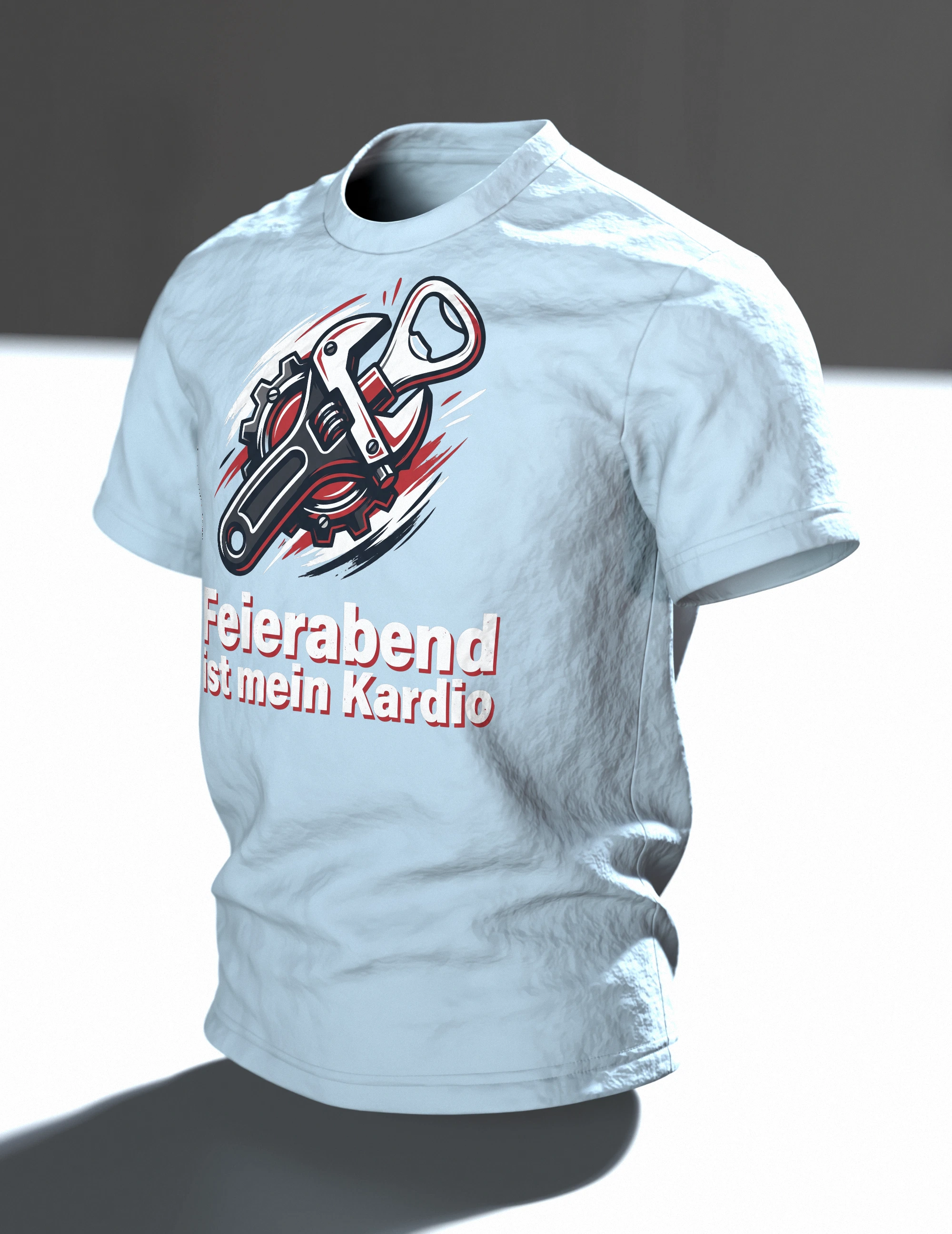 Feierabend T-Shirt "Feierabend ist mein Kardio", Werkstatt-Wappen aus Schraubenschlüssel und Flaschenöffner, Im Raum, schräg