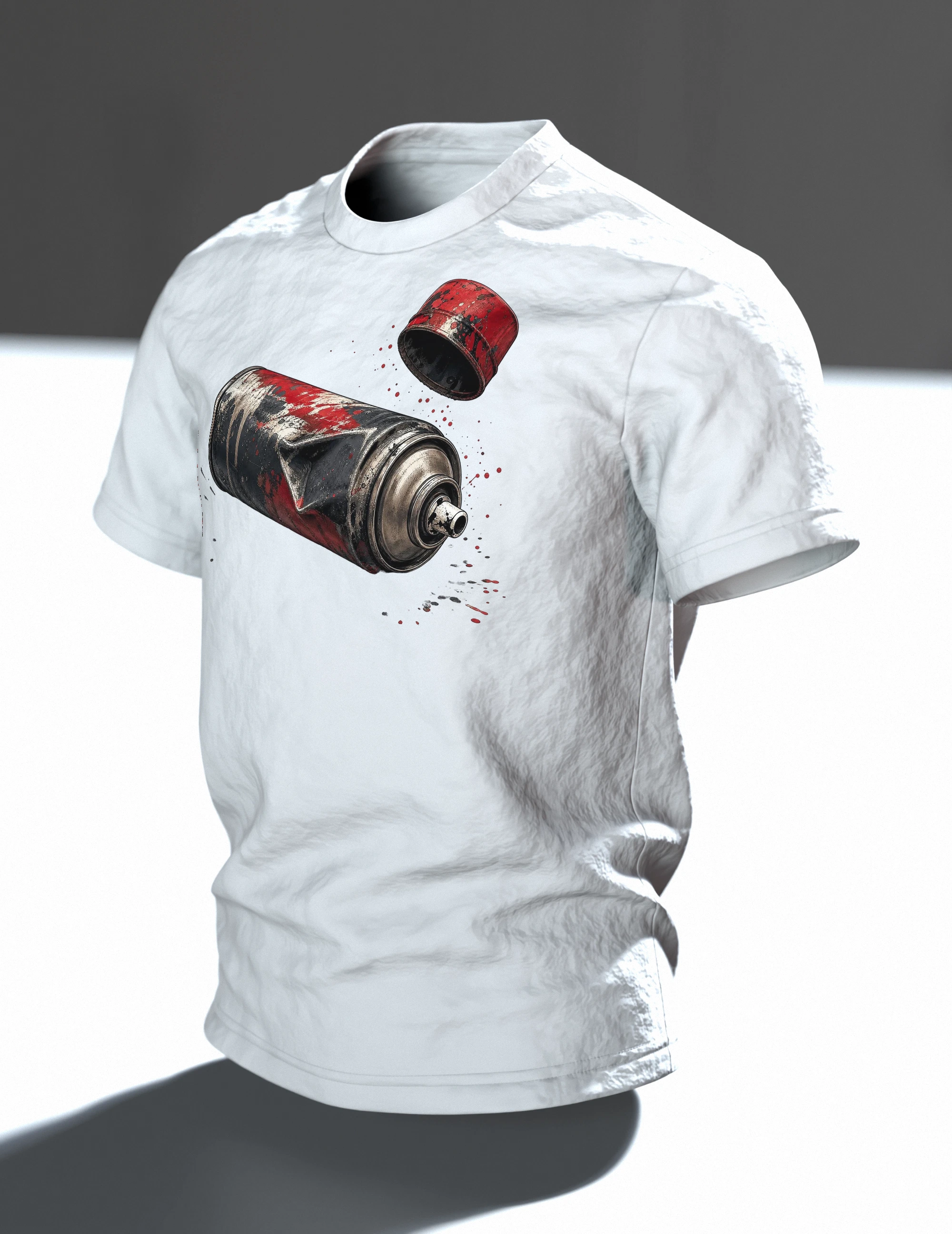 Spraydose T-Shirt: verbeulte Sprühdose in Chrom und Signalrot, Deckel im Flug, Im Raum, schräg