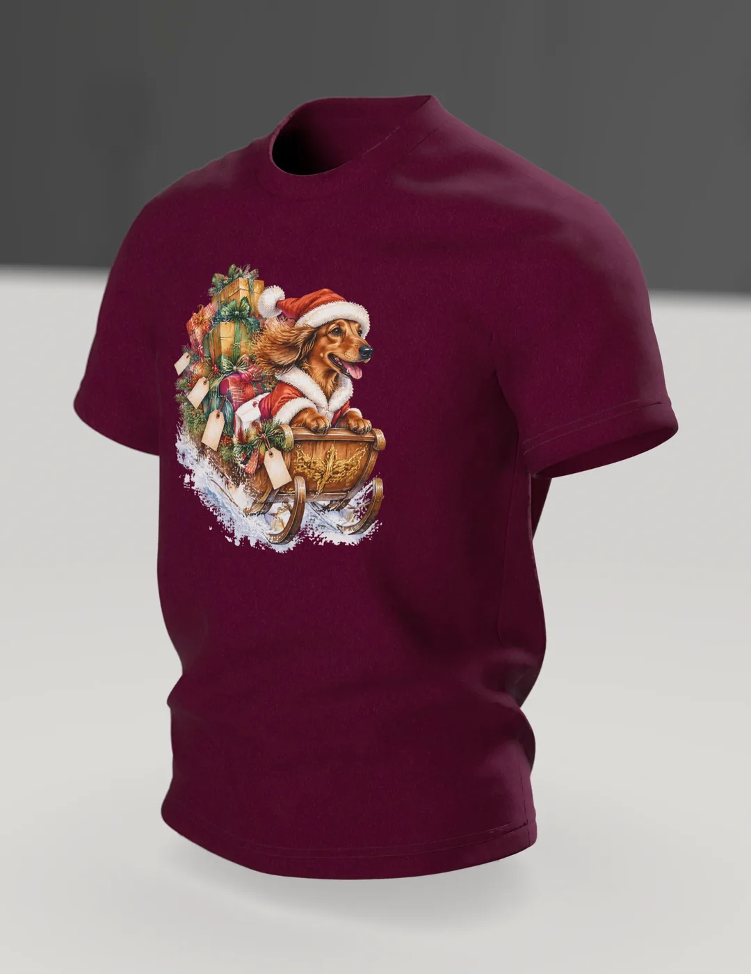 Weihnachtshund T-Shirt: Dackel als Weihnachtsmann im Geschenkeschlitten, Aquarell mit Blockhütte im Schnee auf dem Rücken, Im Raum, schräg