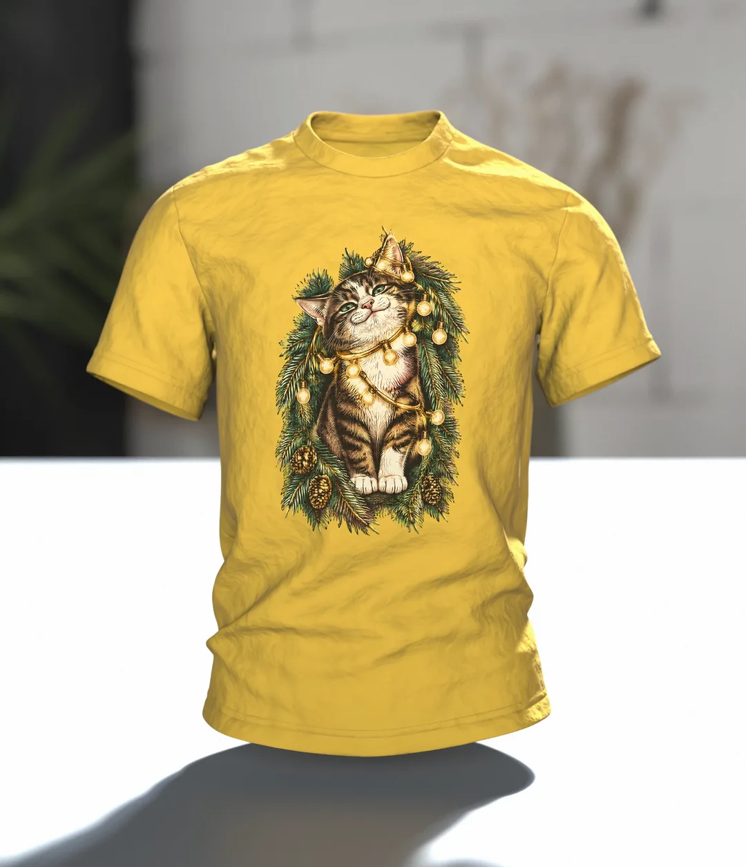 Katze in der Lichterkette T-Shirt, Entwurfsfassung, Im Raum