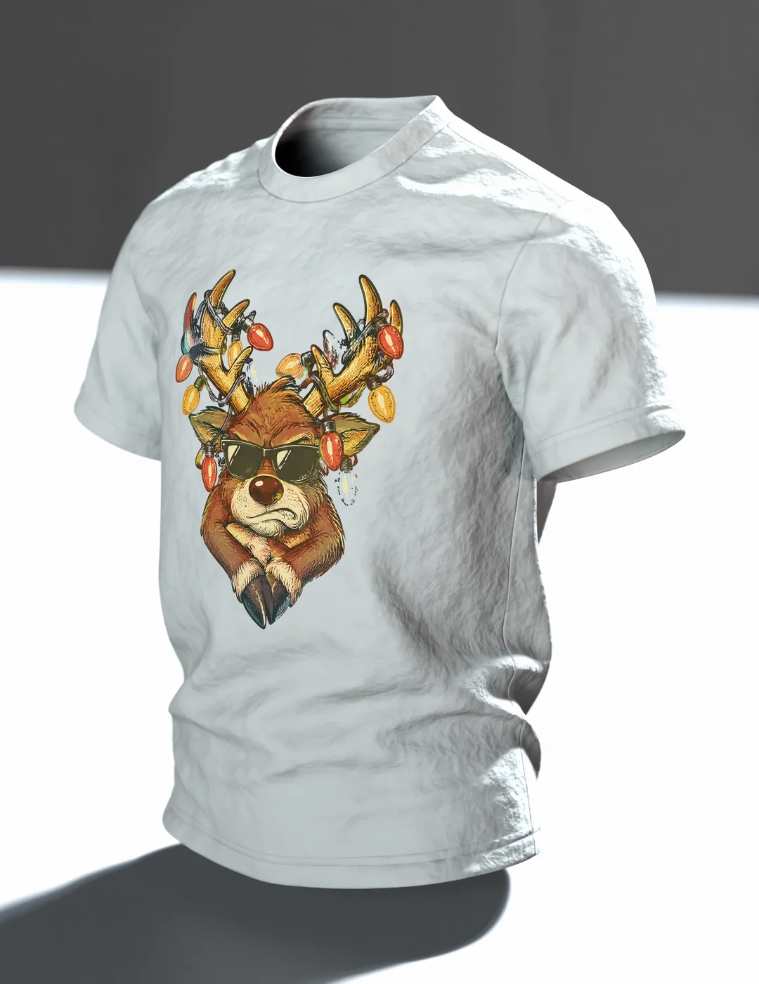 Rentier mit Sonnenbrille T-Shirt, Entwurfsfassung, Im Raum, schräg