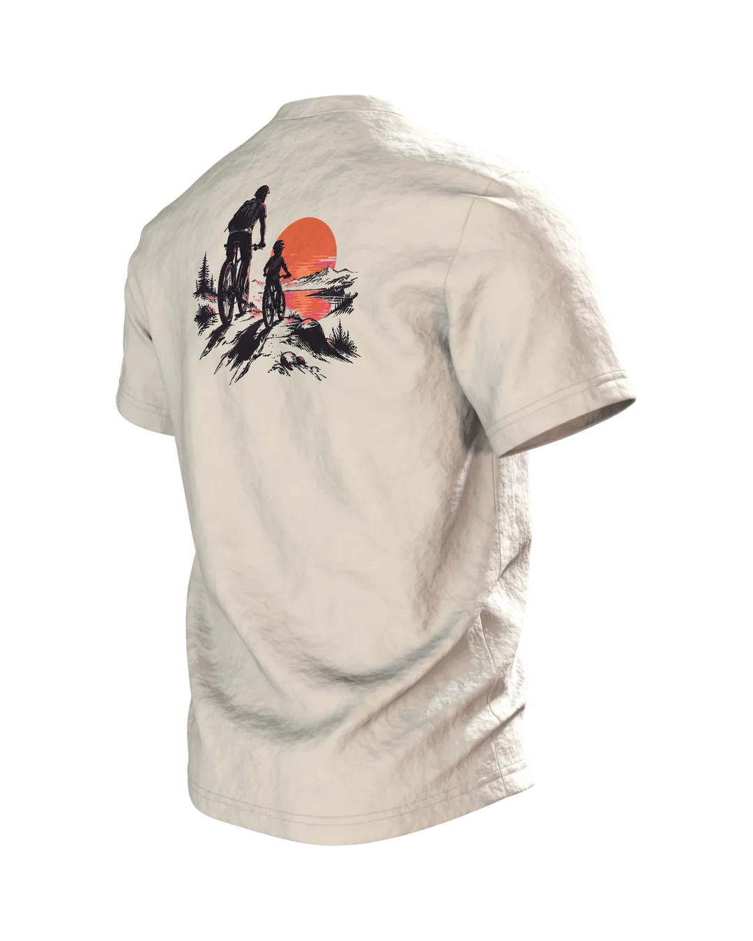 Mountainbiker T-Shirt: Vater und Kind auf Mountainbikes vor großer Sonne, Tusche-Silhouette als Geschenk für Papa, Rückseite schräg links