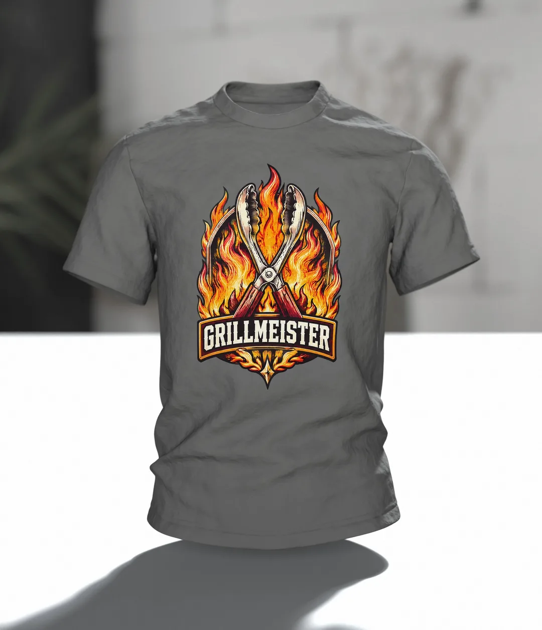 Grillmeister Wappen T-Shirt, Entwurfsfassung, Im Raum